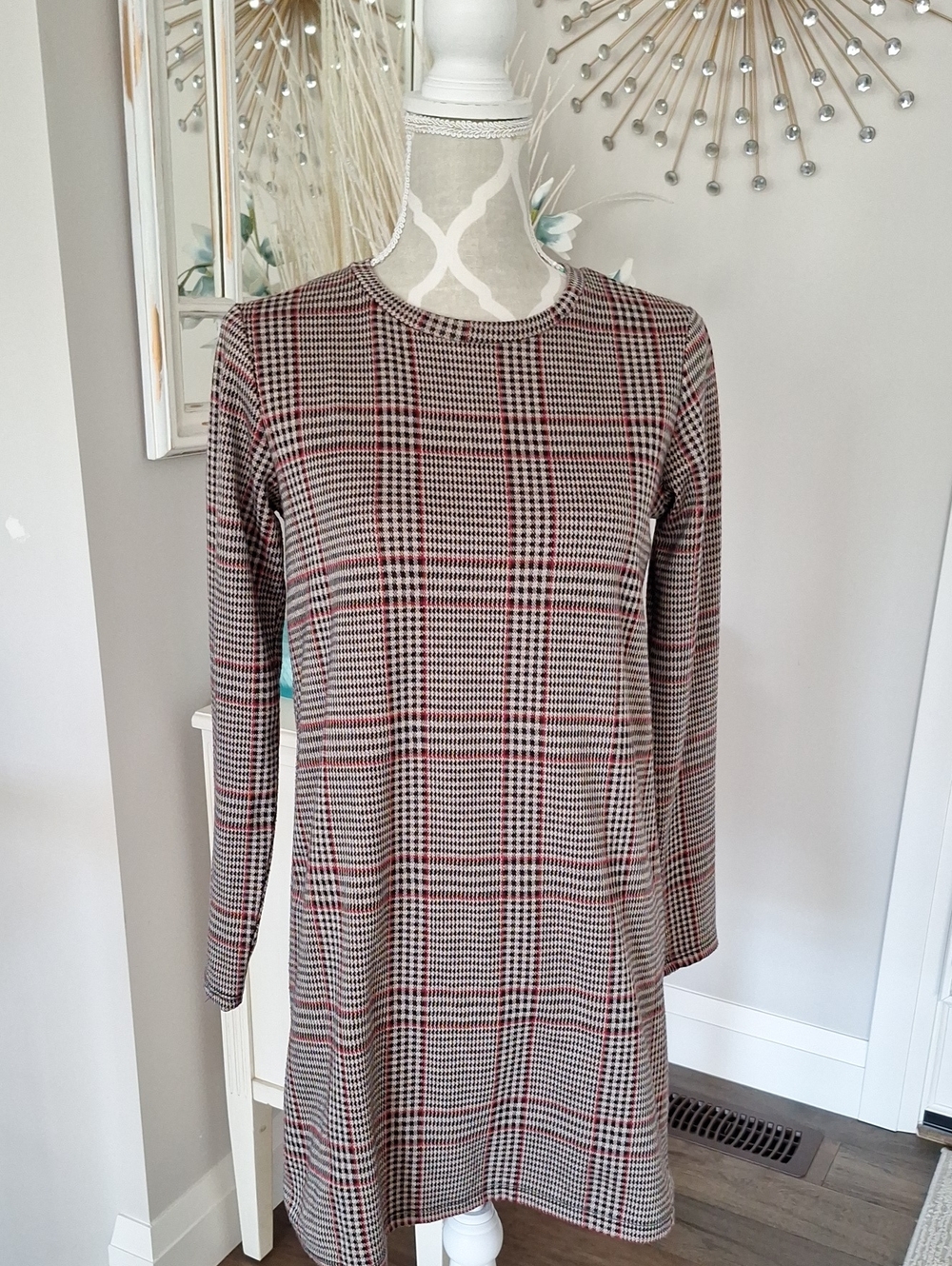Plaid midi dress.smalp